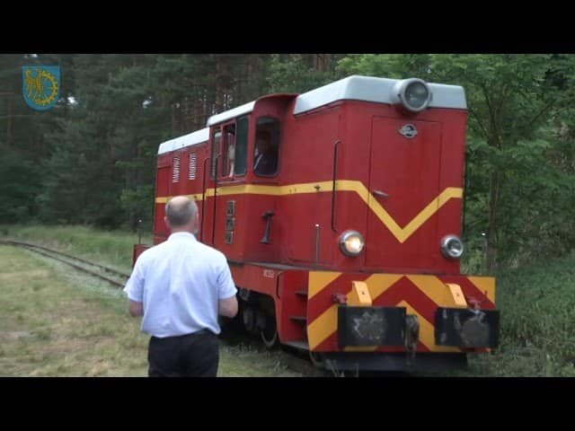 Remont lokomotywy wąskotorowej w Kuźni Raciborskiej źródło: YT