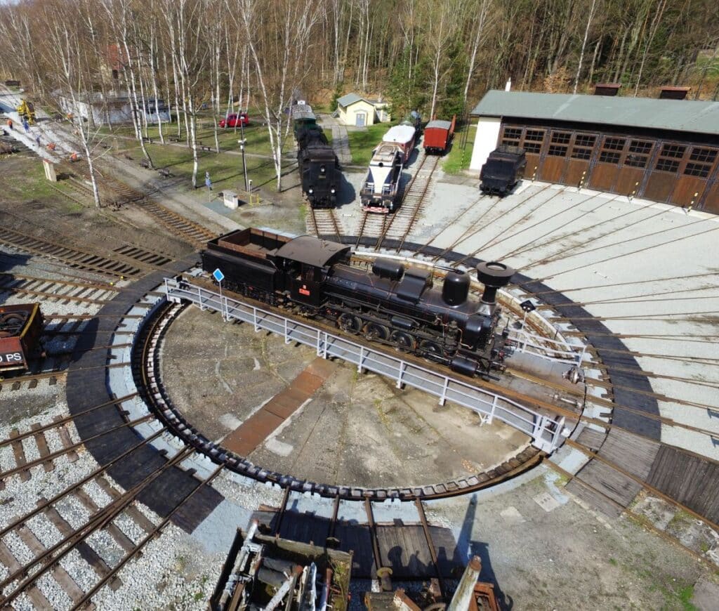 Kolejowa nostalgia zyska nowy impuls. České dráhy tworzą fundusz na rzecz zabytkowych pojazdów szynowych foto: CD