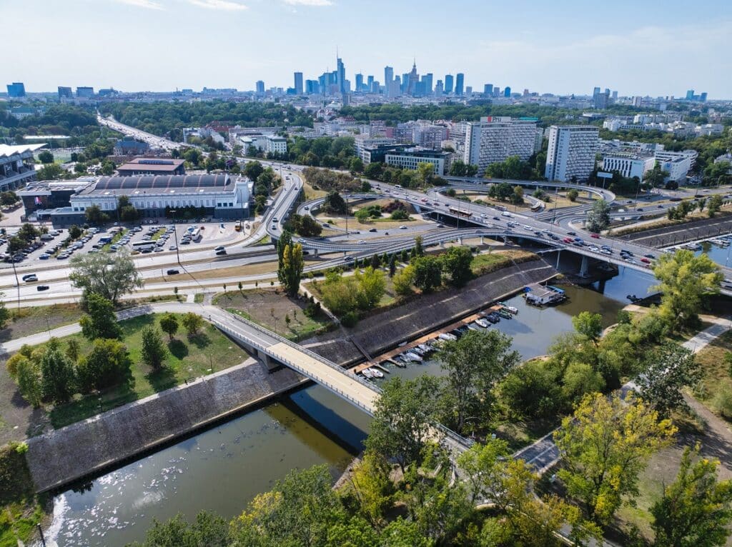 Warszawa: Otwarto nowy most w Porcie Czerniakowskim foto: UM Warszawa