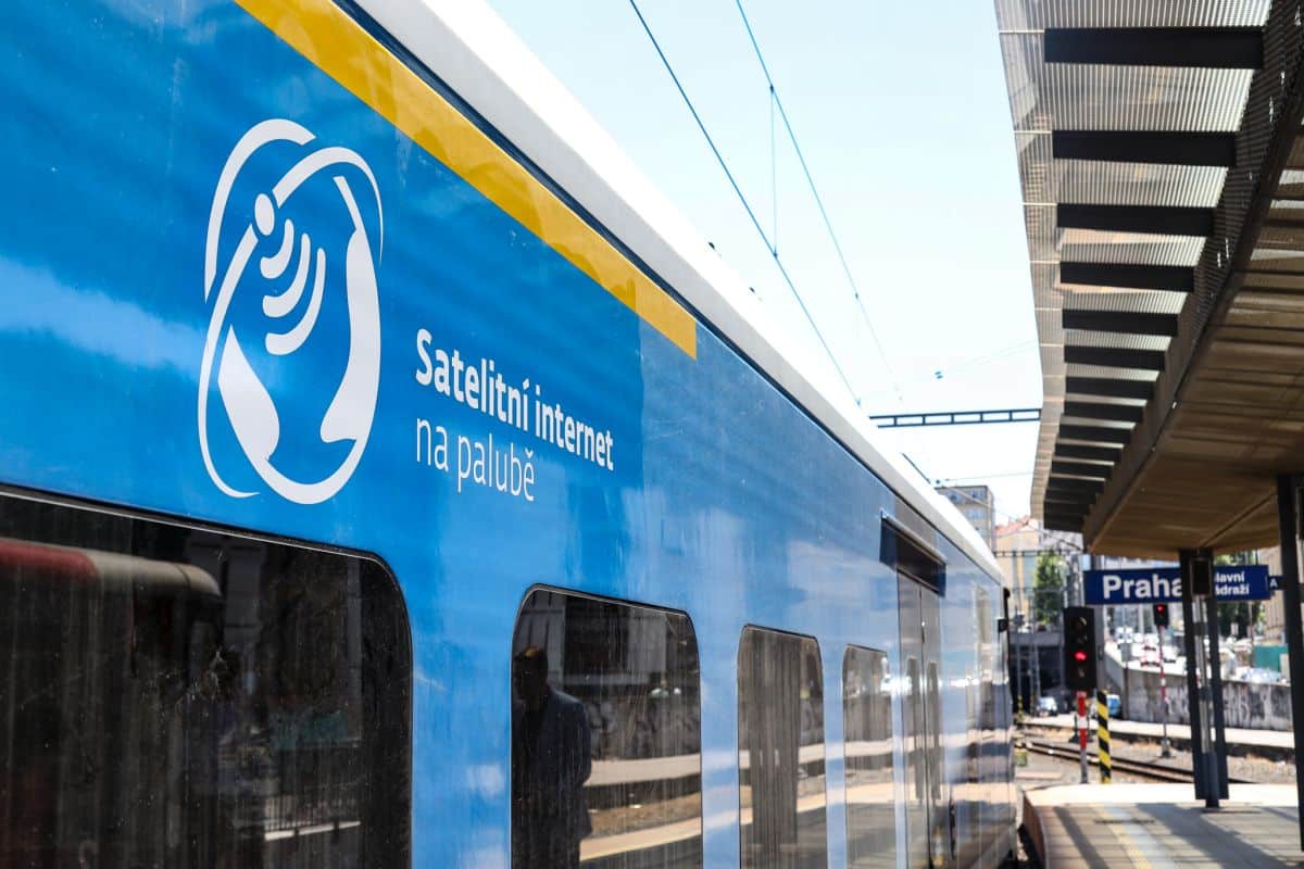 Inforail - Satelitarny internet Starlink testowany w pociągu Českých drah