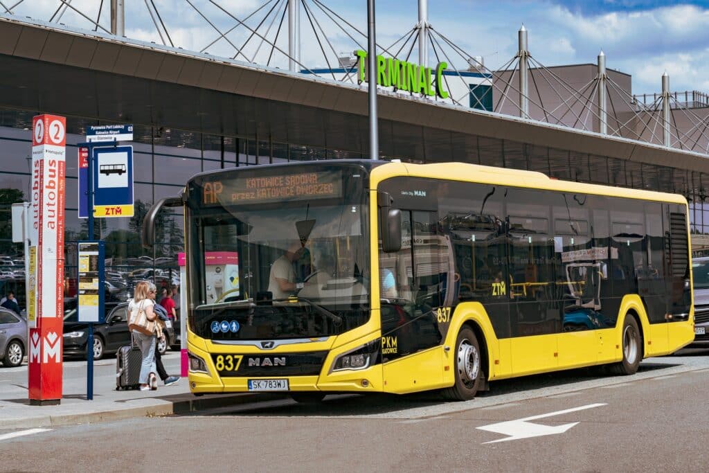 Drugie podejście PKM Świerklaniec – wybrano ofertę na najem 20 autobusów. Tylko jakie marki?