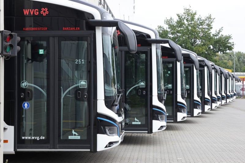 Ze Starachowic do Wolfsburga: 12 autobusów elektrycznych MAN dla WVG