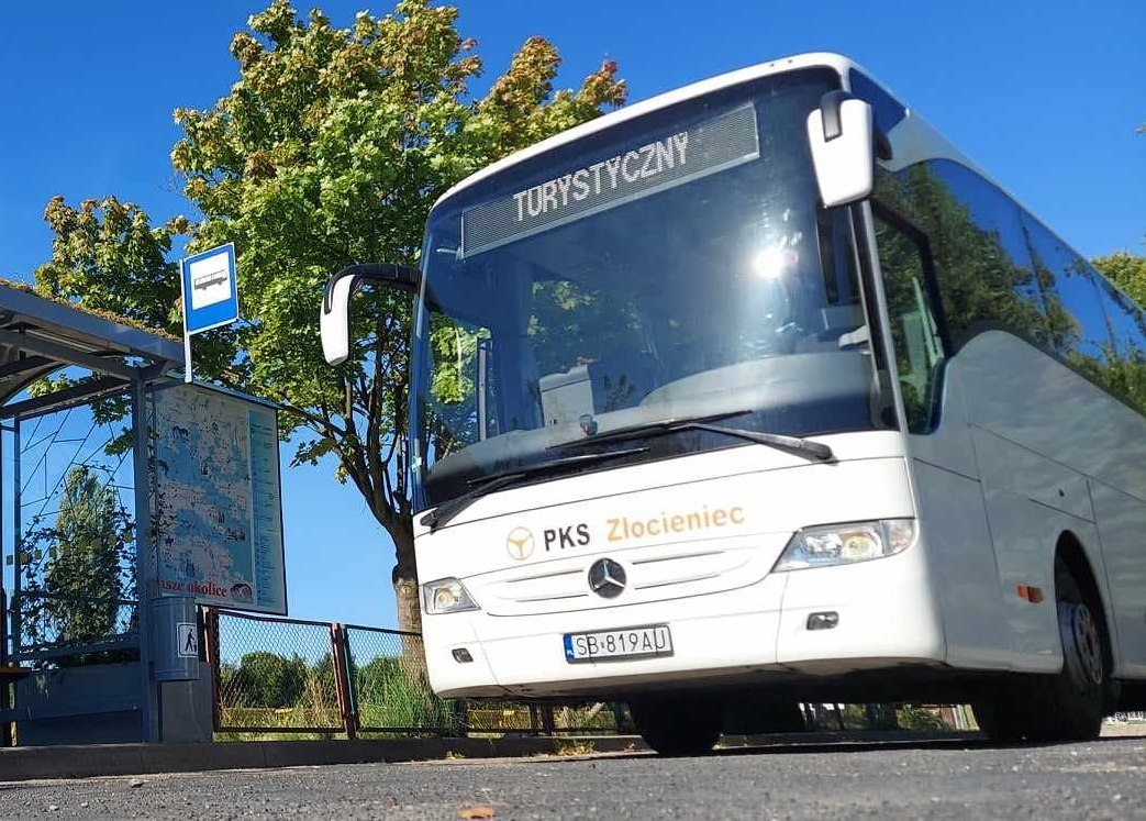 Infobus - mLeasing wygrywa kontrakt PKS Złocieniec. Na trzy nowe autobusy międzymiastowe