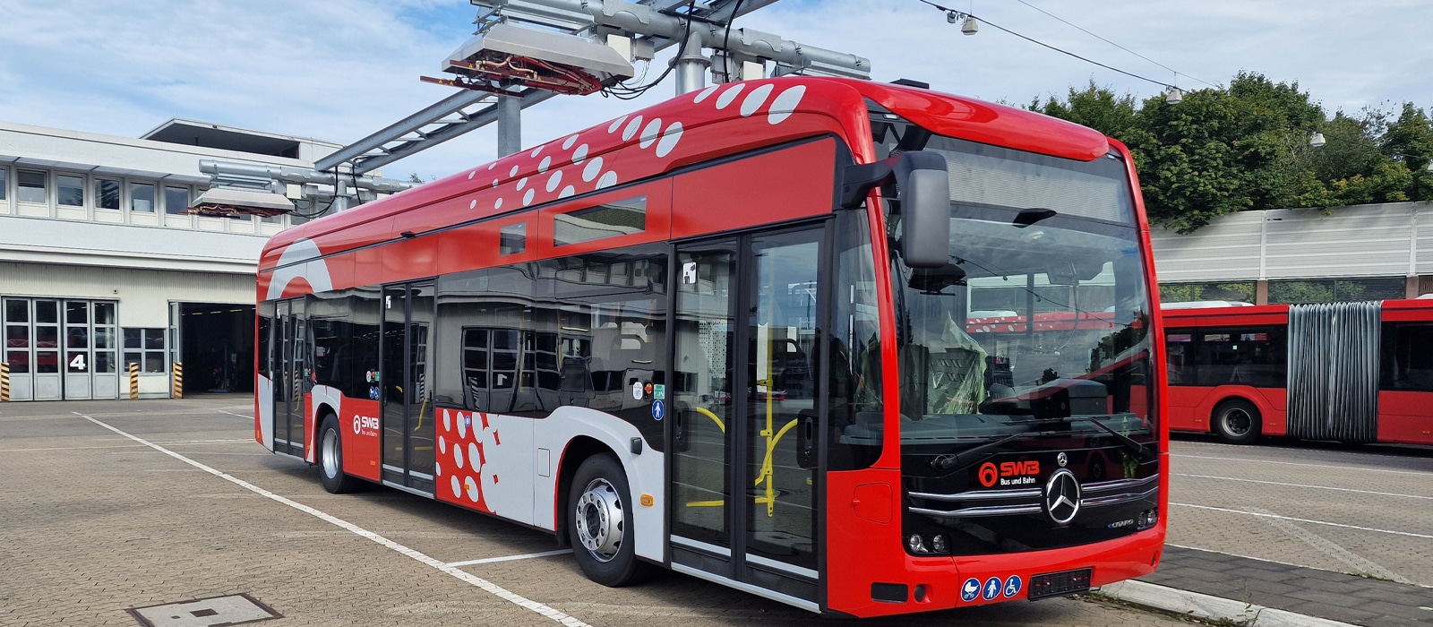 Infobus - Bonn rozwija flotę e-busów. Dziesięć nowych autobusów Mercedes eCitaro już na miejscu