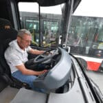 Z Pragi na Ukrainę – 15 autobusów SOR NB 12 trafiło do Czerniowców