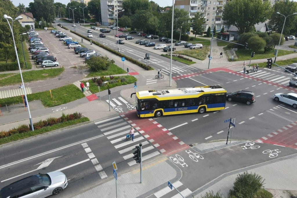 Łódzkie stawia na eko-transport: Pabianice i Łowicz inwestują w elektryczne autobusy z unijnym wsparciem