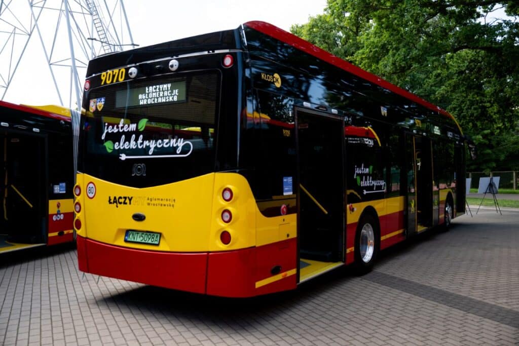 Autobusy SOR na aglomeracji wrocławskiej / fot. UM Wrocław