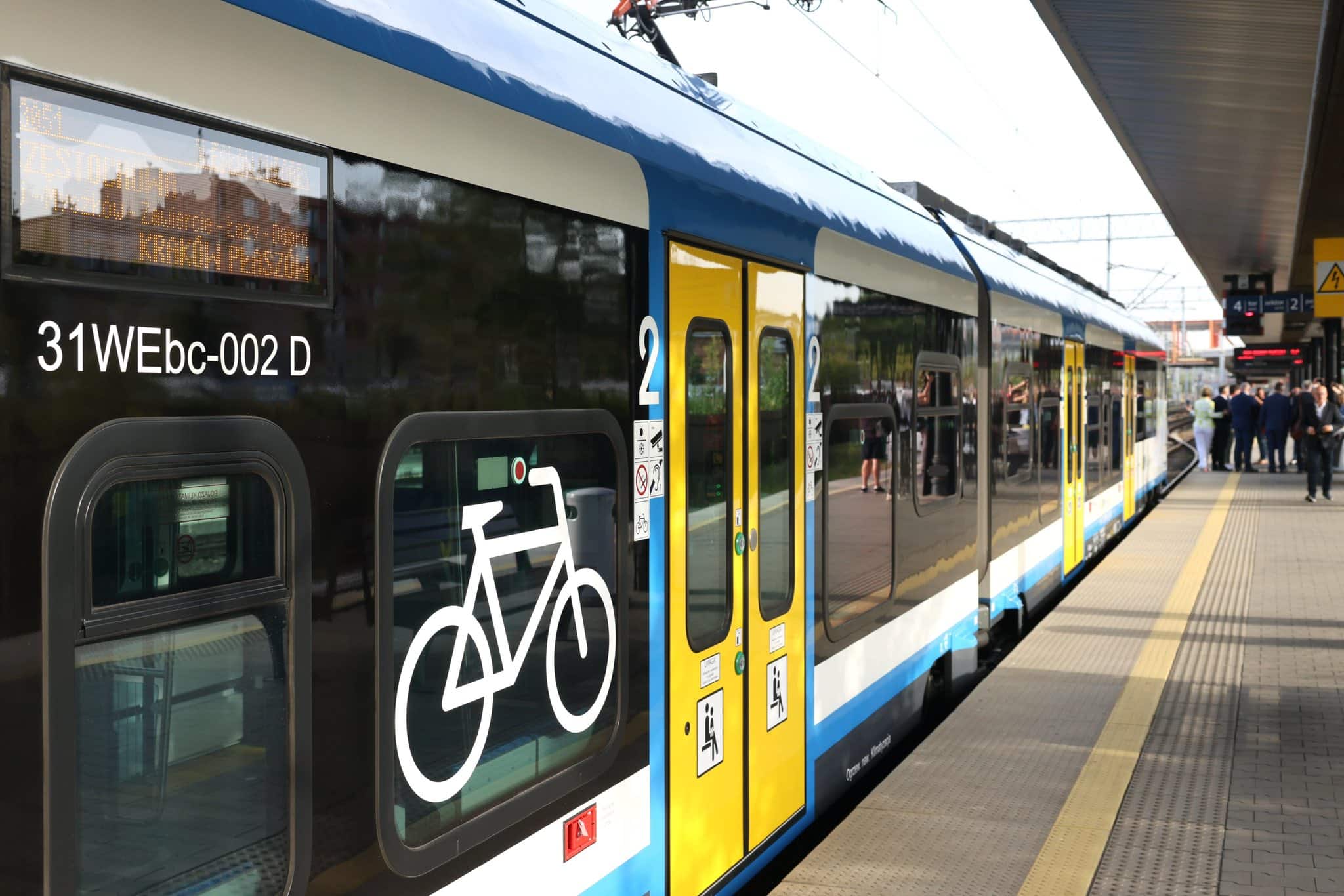 Inforail - Pierwszy pociąg Kolei Śląskich pojechał z Częstochowy do Krakowa