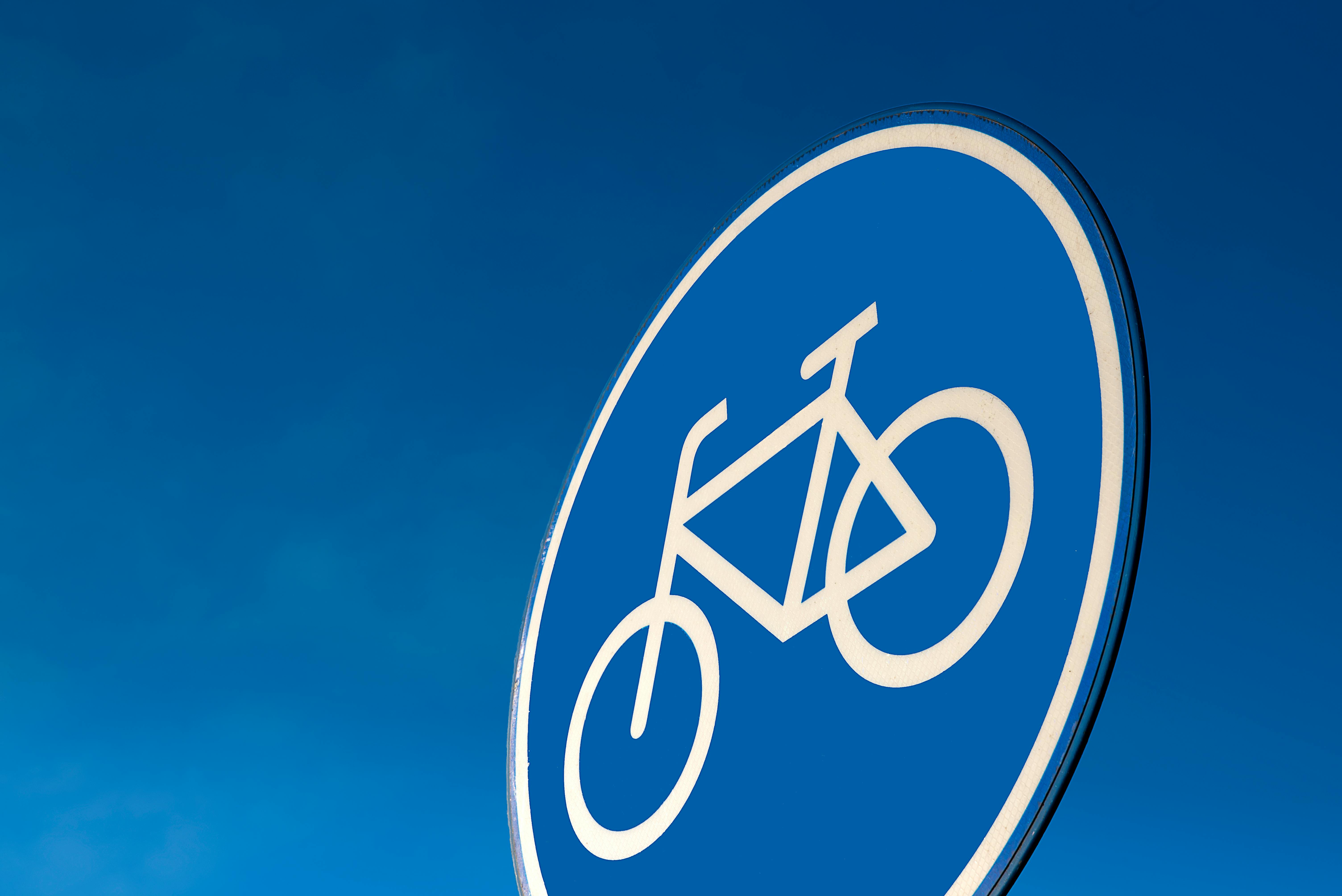 Infobike - Warszawa: Darmowy Mobilny Serwis Rowerowy w ramach Europejskiego Tygodnia Mobilności