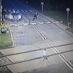 Dziecko na torach