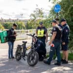 W Wilnie odbył się kolejny policyjny rejd poświęcony bezpieczeństwu rowerzystów i użytkowników elektrycznych środków mikrotransportu
