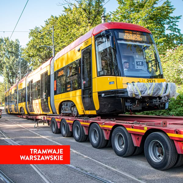 Warszawa odnawia Swingi. Już 25 tramwaj trafił do Pesy. Efekt? Prawie jak nowe foto: TW