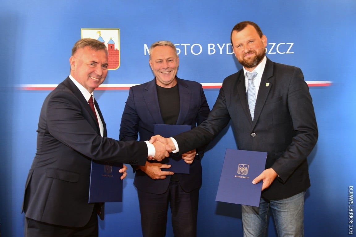 Infotrans - Bydgoszcz też rozwija metropolitalny transport publiczny. Line do Dobrcz i Osielska