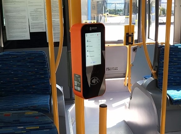 Płatności zbliżeniowe w autobusach MPK Zduńska Wola. Od nowego gracza na rynku