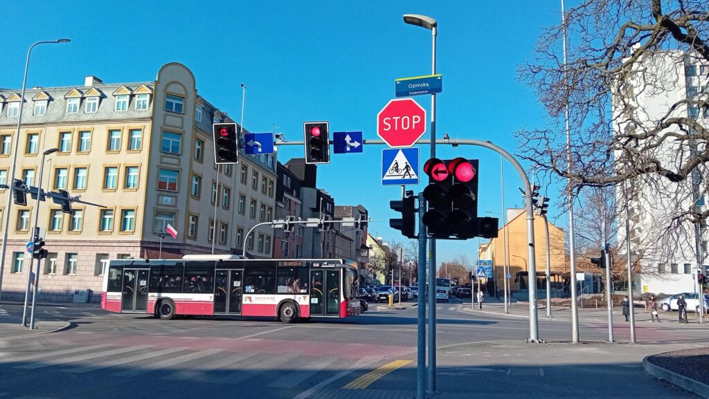 Centrum Unijnych Projektów Transportowych podpisało umowę o dofinansowanie projektu „Budowa infrastruktury na potrzeby rozwoju transportu publicznego w Opolu” / fot. UM Opole
