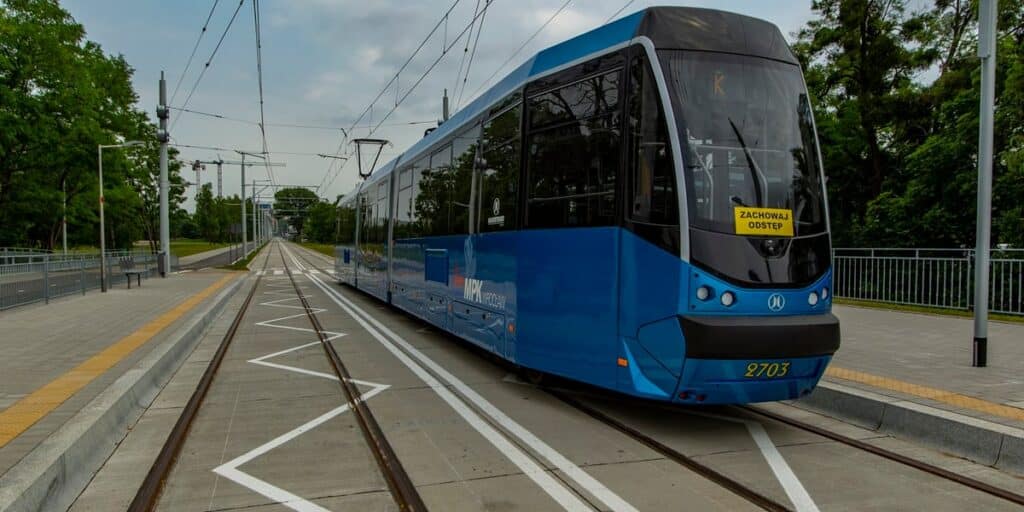 1 września: Nowy rok szkolny. Zmiany w częstotliwości kursowania komunikacji miejskiej / fot. UM Wrocław
