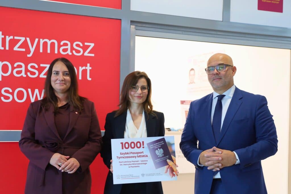 Punkt paszportowy w Poznaniu ratuje wyjazdy – tysiąc dokumentów od kwietnia