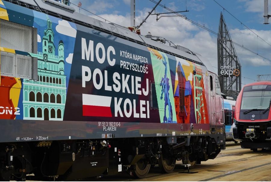 Trako 2025: Akiem wzmacnia swoją obecność w Polsce. Prezentacja lokomotywy Dragon 2