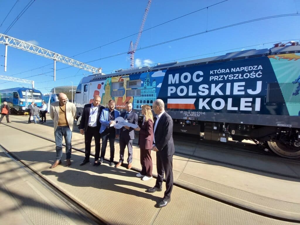 Trako 2025: Akiem wzmacnia swoją obecność w Polsce. Prezentacja lokomotywy Dragon 2