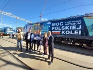 Prezentacja lokomotywy Dragon 2