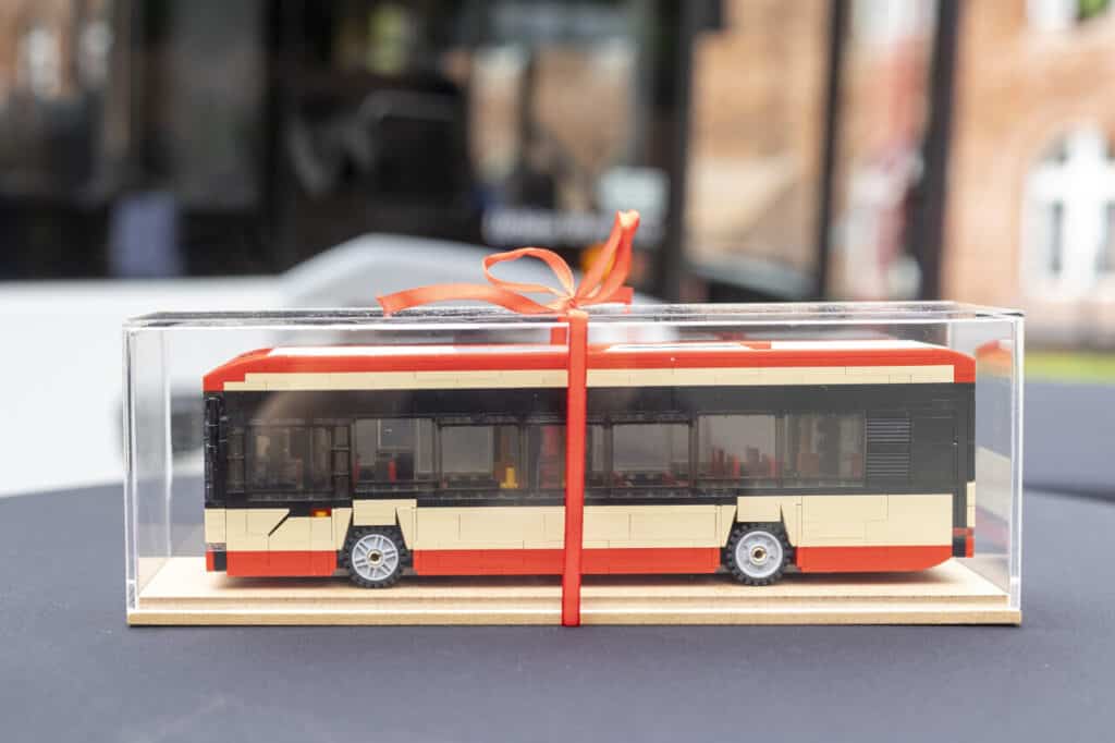 Gdańsk: umowa na dostawę 30 elektrycznych autobusów miejskich marki Solaris / Fot. Piotr Wittman / www.gdansk.pl