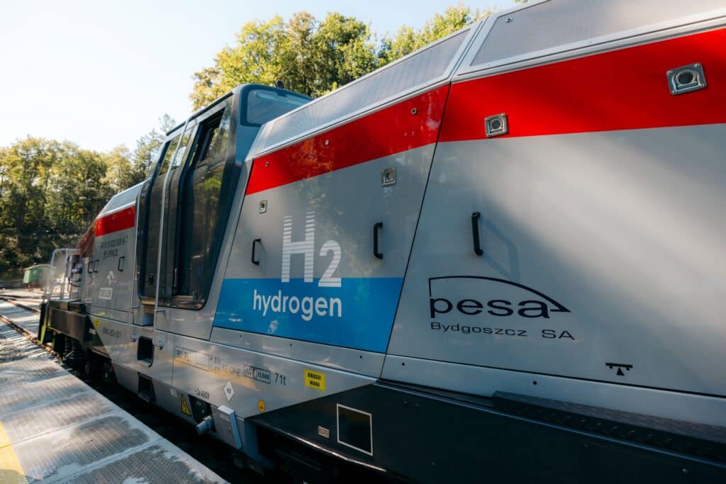 Wodorowa lokomotywa PESY w Karpaczu
