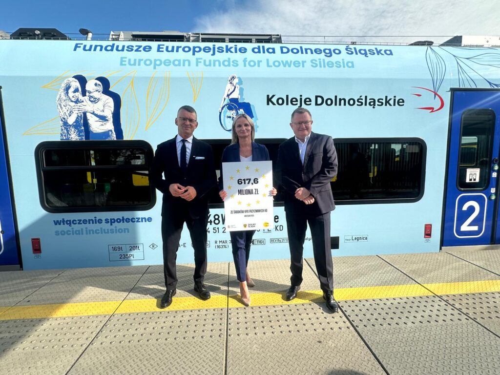 Koleje Dolnośląskie 84 z 88 pociągów kupiły za unijną kasę foto: KD