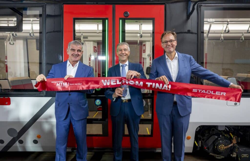 Tramwaj Stadler Tina dla Hagi