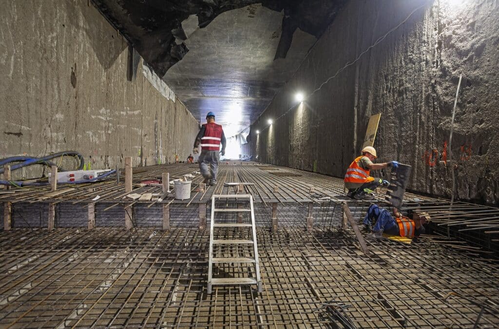 Warszawa: Trwają prace w tunelu tramwajowym. Trzaskowski przeprasza za utrudnienia foto: UM Warszawa