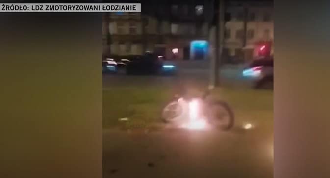 Film dokumentujący incydent opublikował profil LDZ Zmotoryzowani Łodzianie, a nagranie w krótkim czasie obiegło internet.