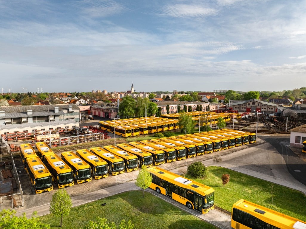 Infobus - 1000 autobusów Credobus dla VOLÁN. Rekordowy kontrakt na Węgrzech