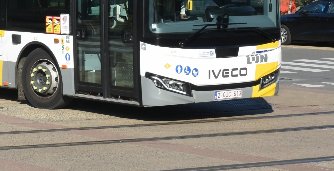 Infobus - Rekordowa dostawa Iveco Crossway 12 LE Elec. 110 elektrobusów klasy II dla De Lijn