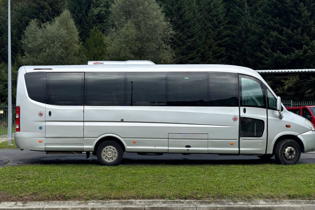 Ukradli autobus we Francji i próbowali wywieźć go na Ukrainę. Nie udało się.