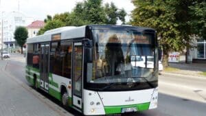 Nowy autobus w Bielsku Podlaskim – leasing i dostawa w jednym przetargu