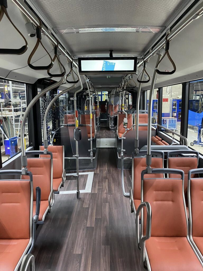 Bruksela przyspiesza elektryfikację. 93 autobusy elektryczne już w ruchu, kolejne w drodze