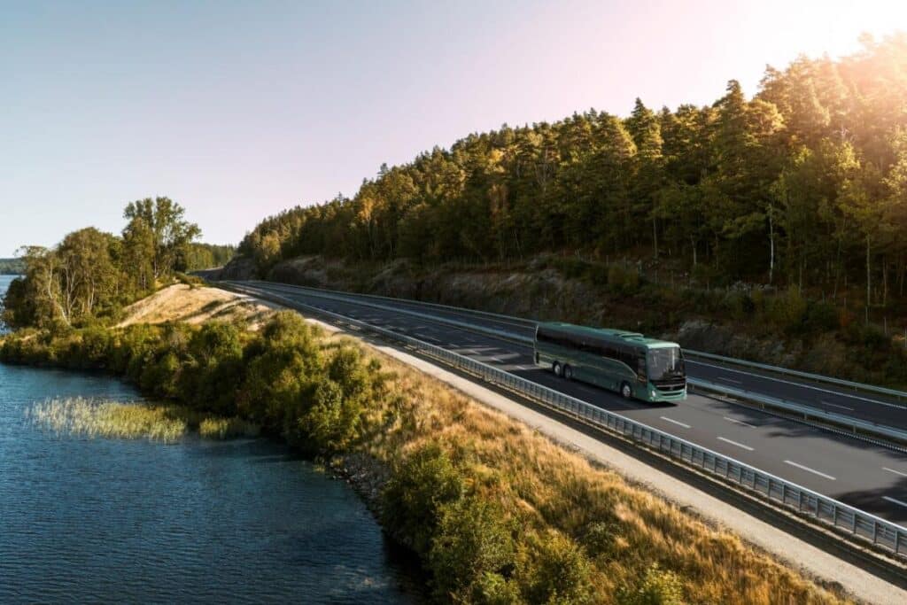 Volvo Buses wprowadza na rynek elektryczne podwozie autokarowe BZR Electric –