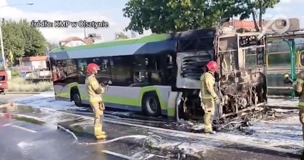 Pożary autobusów w Olsztynie i Rzeszowie. Pasażerowie bezpiecznie ewakuowani fot. Policja