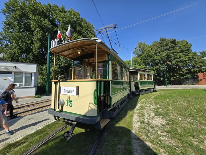Krakowska Linia Muzealna przedłuża sezon. Wyjątkowe tramwaje na torach jeszcze w niedzielę foto: MPK Kraków