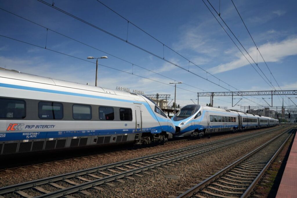 Pendolino bez rezerwy. PKP Intercity odpowiada na interpelację o składy ED250