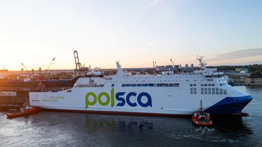 Jantar Unity na Bałtyku. Pierwszy prom Polsca przechodzi próby morskie