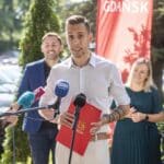 To kompleksowy pakiet działań, który ma uczynić codzienne korzystanie z roweru wygodniejszym, tańszym i bezpieczniejszym.