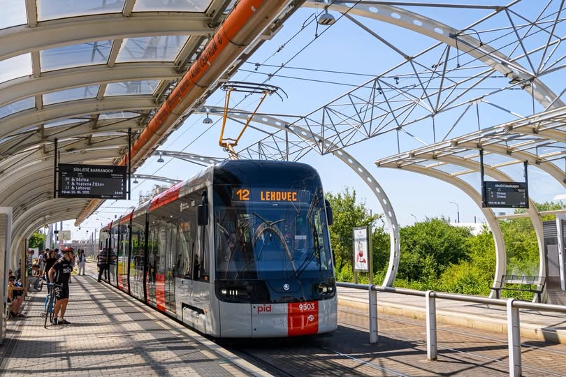 Tramwaj Škoda 52T pokonał 20 tysięcy km w testach homologacyjnych w Pradze. Teraz czas na Gdańsk