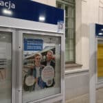 Skanuj i jedź – Polskie Linie Kolejowe testują QR-kody na stacjach