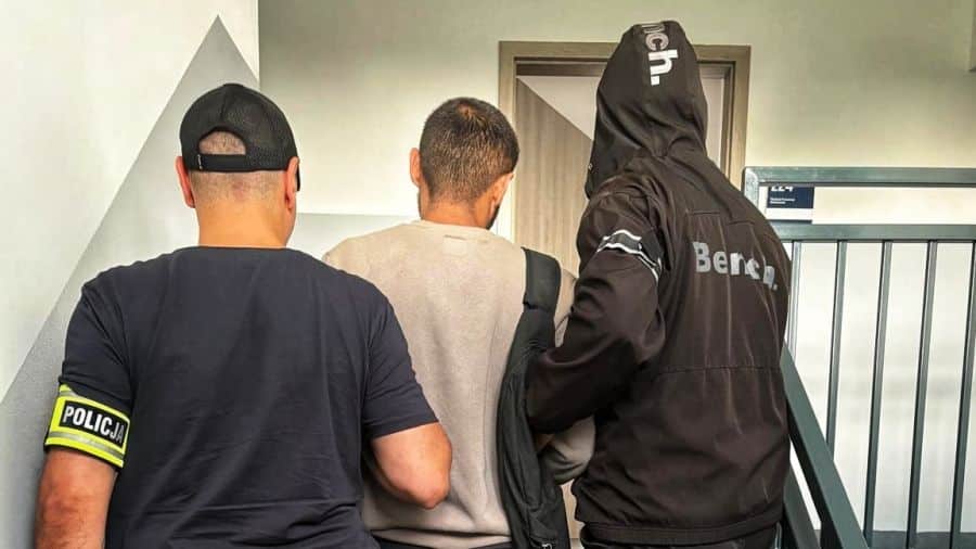 Dzięki szybkiej reakcji kryminalnych z Komisariatu I Policji udało się odzyskać rower skradziony z podziemnego garażu oraz zatrzymać sprawcę.