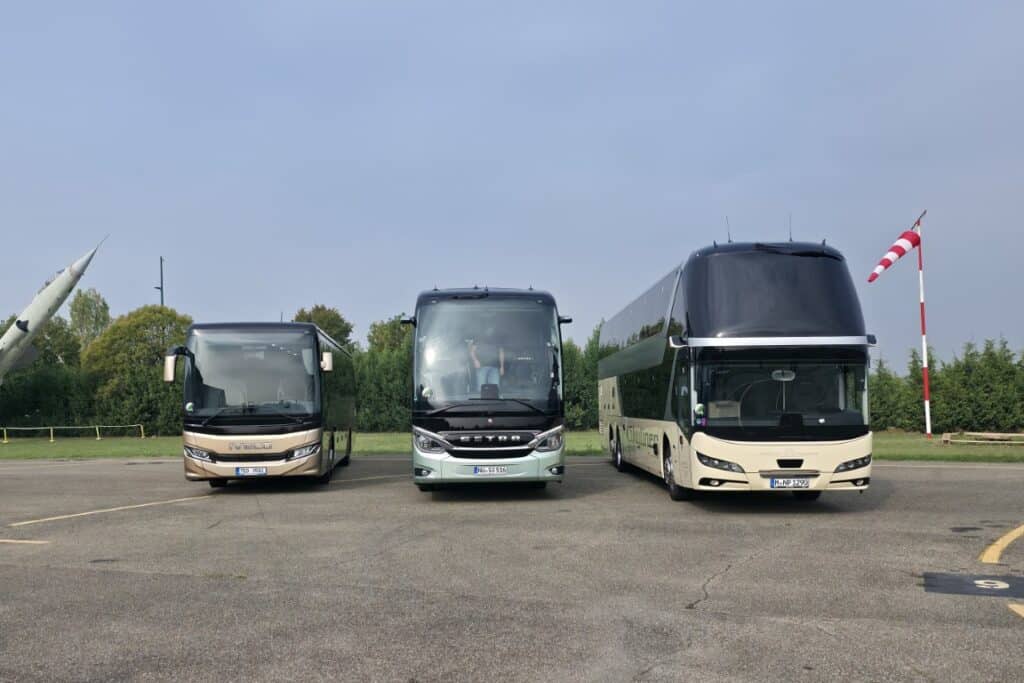 Nowa Setra TopClass triumfuje: S 516 HDH z tytułem „Coach of the Year 2026"!