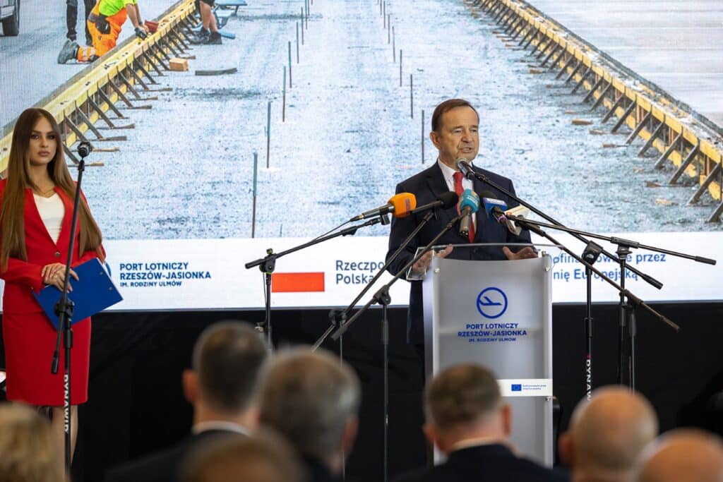 Rzeszów otwiera pełną długość pasa startowego – 3200 metrów gotowe do użytku