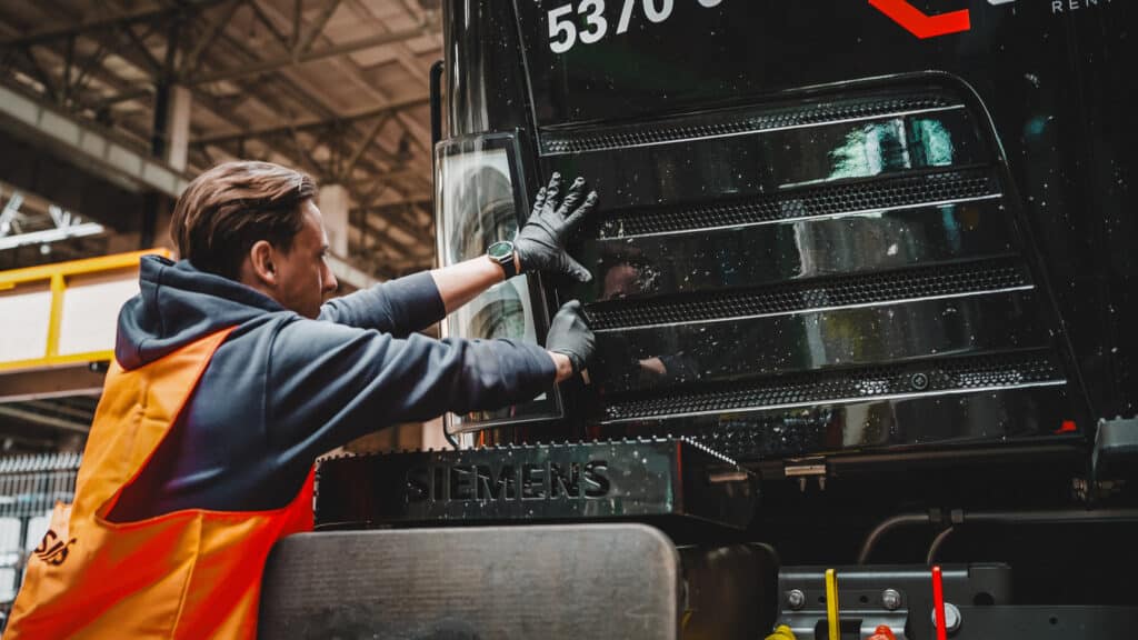 Umowa na serwisowanie lokomotyw Cargounit