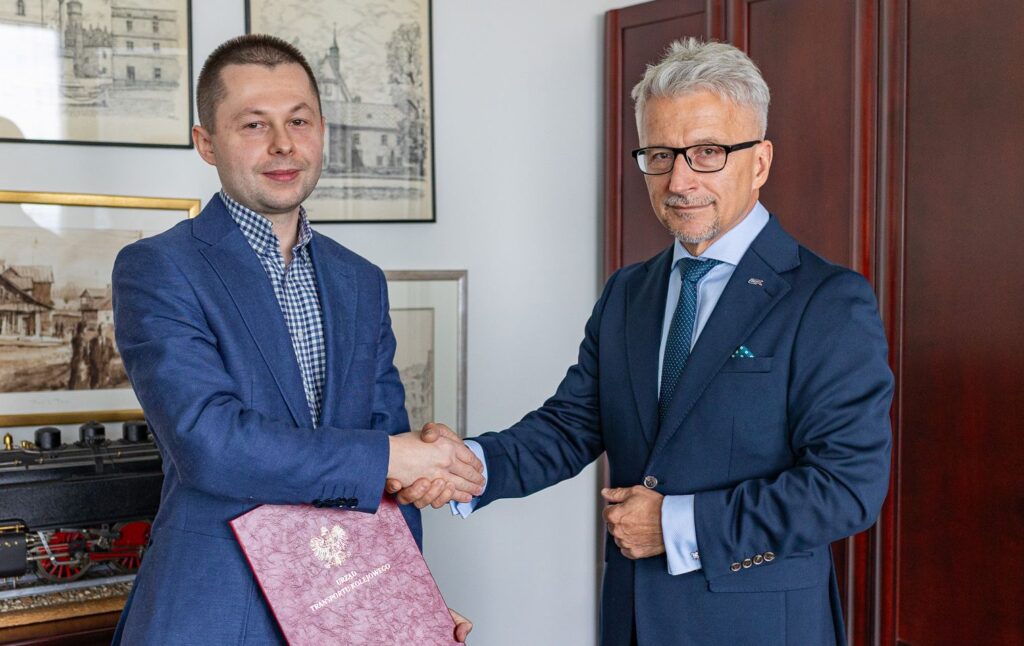Kamil Świętoń nowym Rzecznikiem Praw Pasażera Kolei foto: UTK