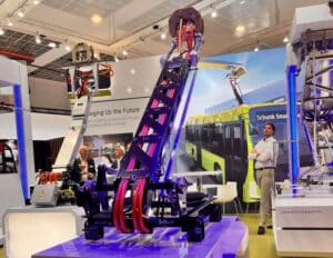 Na targach Busworld w Brukseli, firma Schunk zaprezentowała najnowszy pantograf do autobusów - SLS104