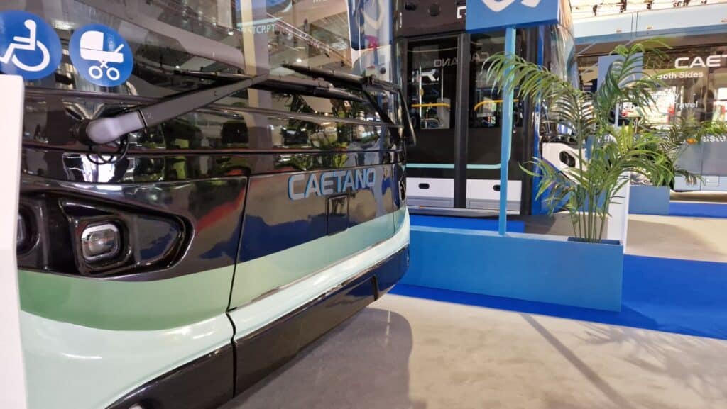 CaetanoBus i CRRC wspólnie na Busworld Europe 2025